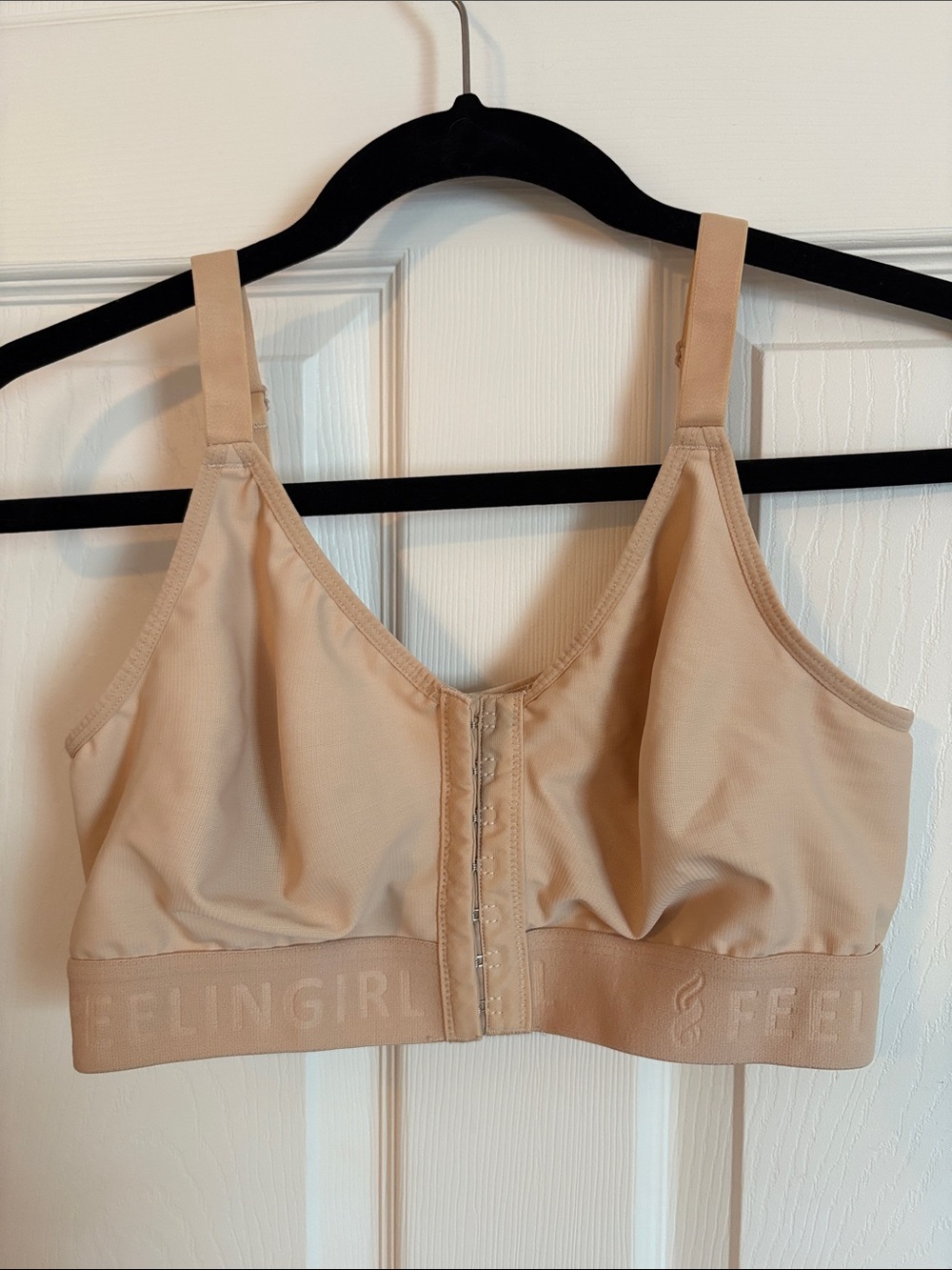 2 Quantity Nude Front-Closure Wireless Bra Post-Op